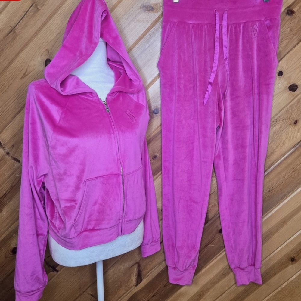 PINK Victoria's Secret Pink Velour Hoodie and Joggers Set size XXL